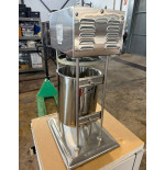 EMBUTIDORA ELÉCTRICA VERTICAL ROYAL CATERING