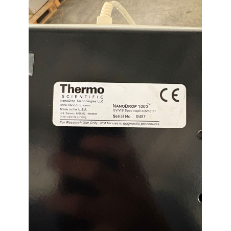 ESPECTROFOTÓMETRO THERMO SCIENTIFIC NANODROP 1000