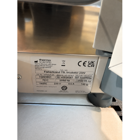 INCUBADORA DE LABORATORIO FISHERBRAND 75L