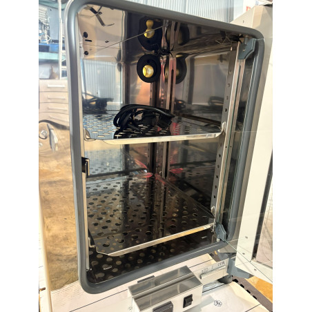 INCUBADORA DE LABORATORIO FISHERBRAND 75L