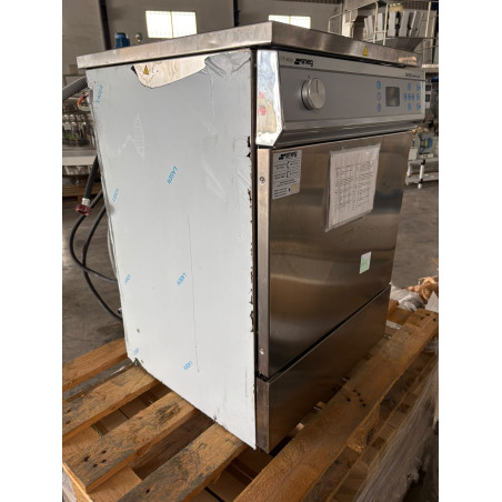 LAVADORA DE CRISTALERÍA DE LABORATORIO SMEG GW3060