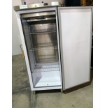 REFRIGERADOR LABº 550LT. Tª +2ºC A +8ºC