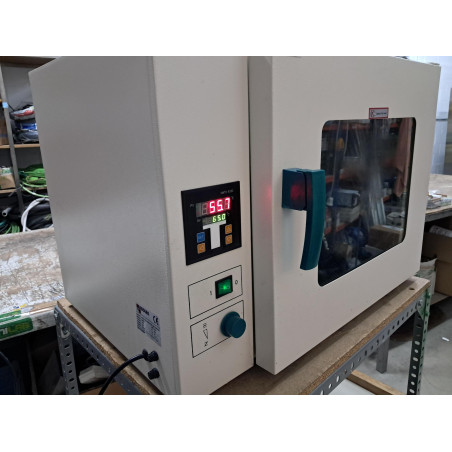 Estufa de secación aire forzado 50L - Lan Technics