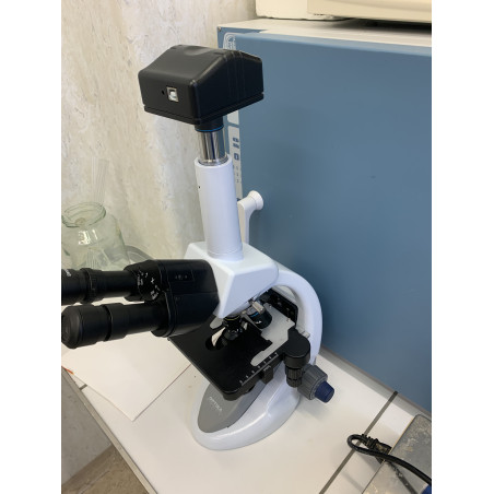 Microscopio Trinocular Profesional OPTIKA + Cámara